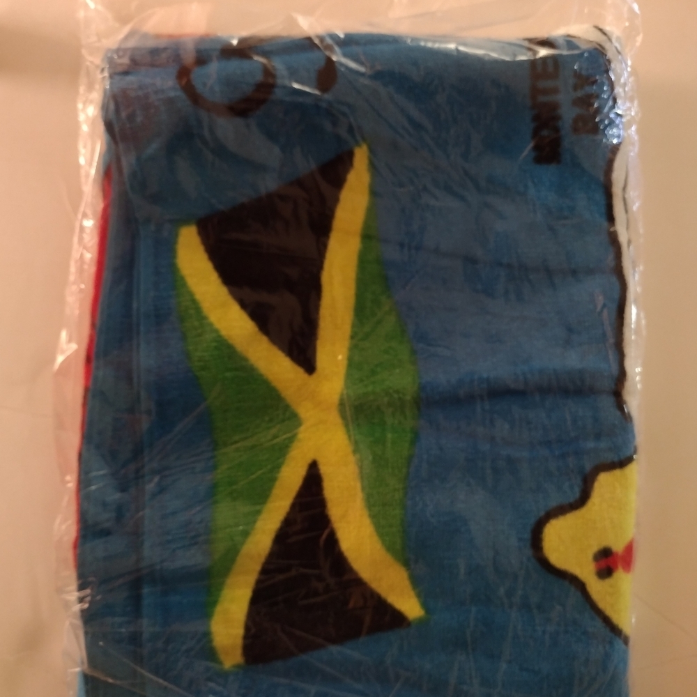 Island Map and Flag Towel- Jamaica